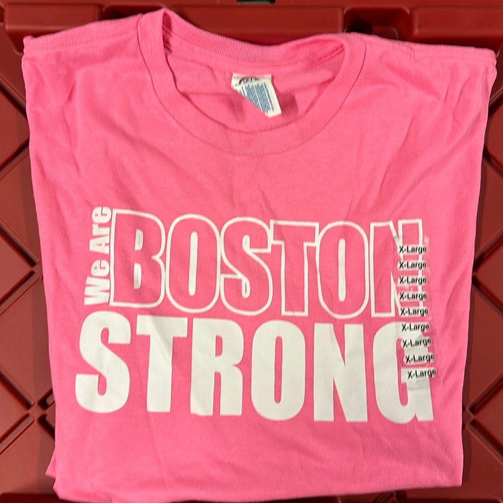 Women’s short sleeve T-shirt